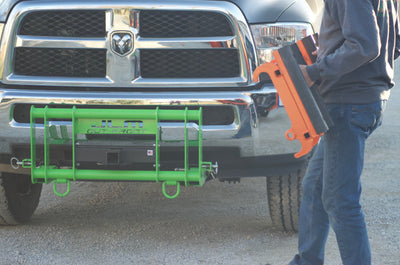 Basket with removable front gate